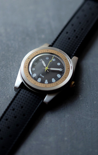 GOLD BEZEL FOR MECA REVOLT