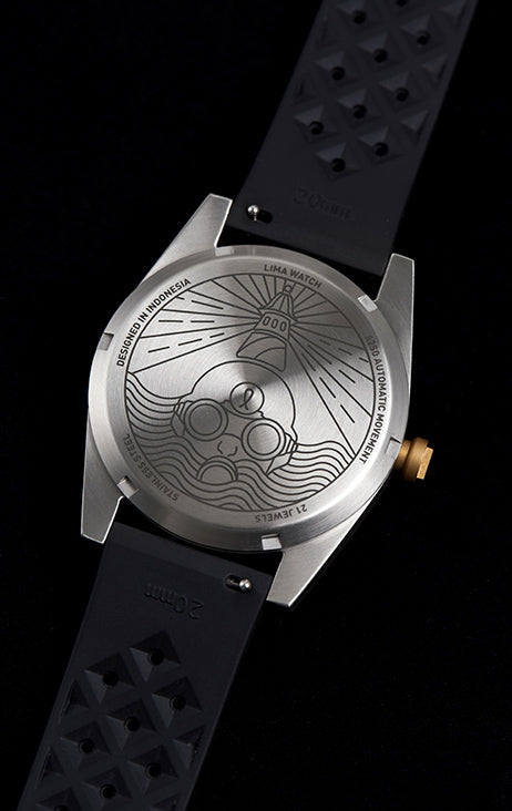 MECA REVOLT BLACK - GOLD BEZEL