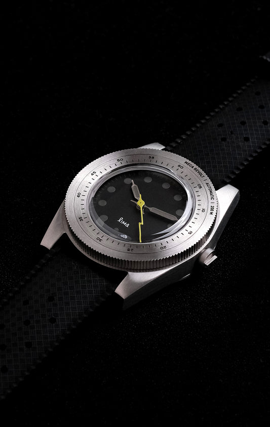 MECA REVOLT GHOST EDITION