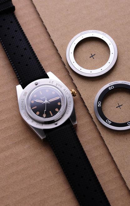 MECA REVOLT X seconde/seconde/