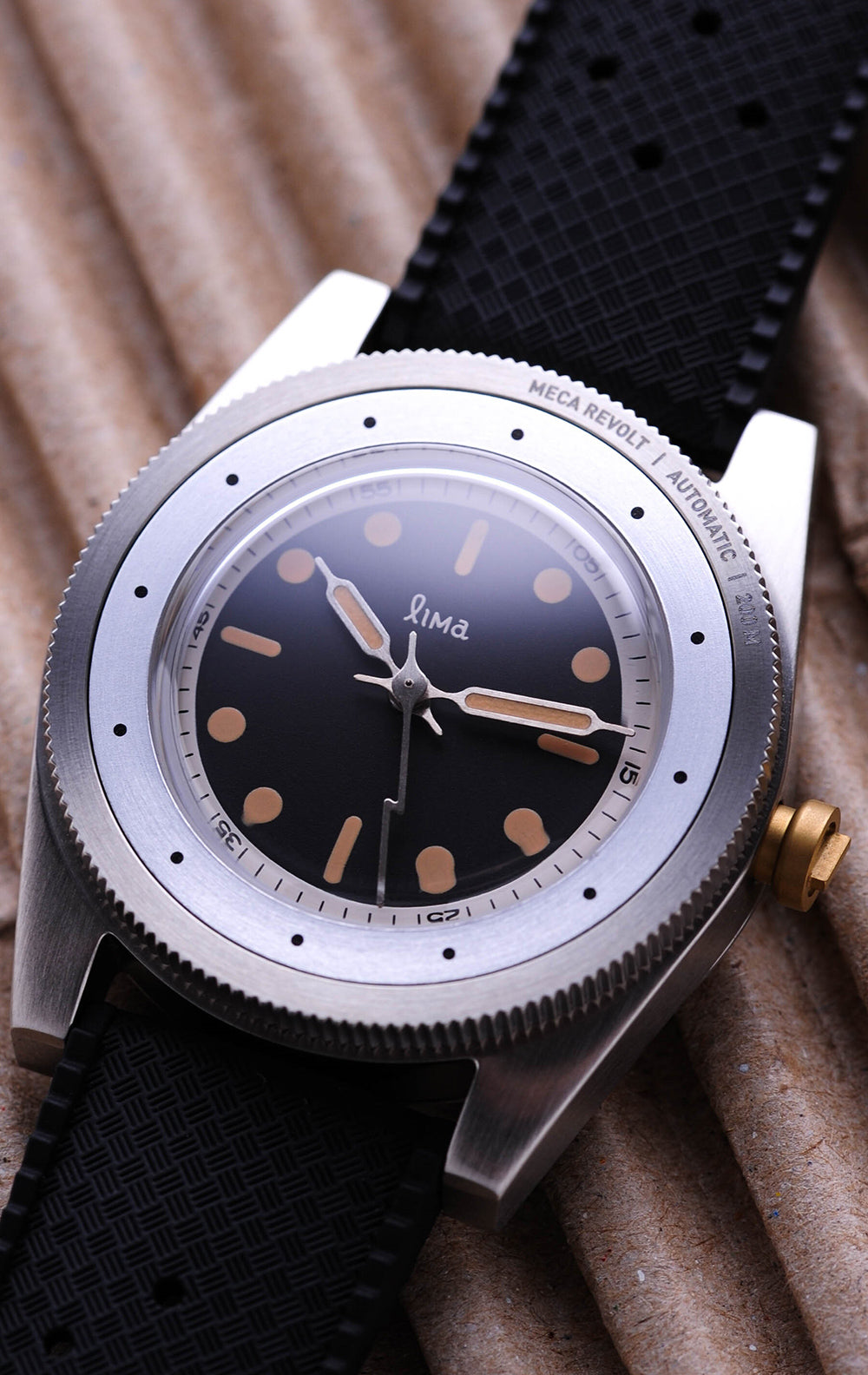 MECA REVOLT X seconde/seconde/