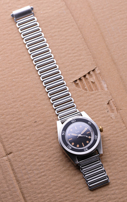 MECA REVOLT X seconde/seconde/